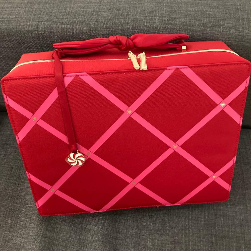 Estee Lauder cosmetic box case NWT